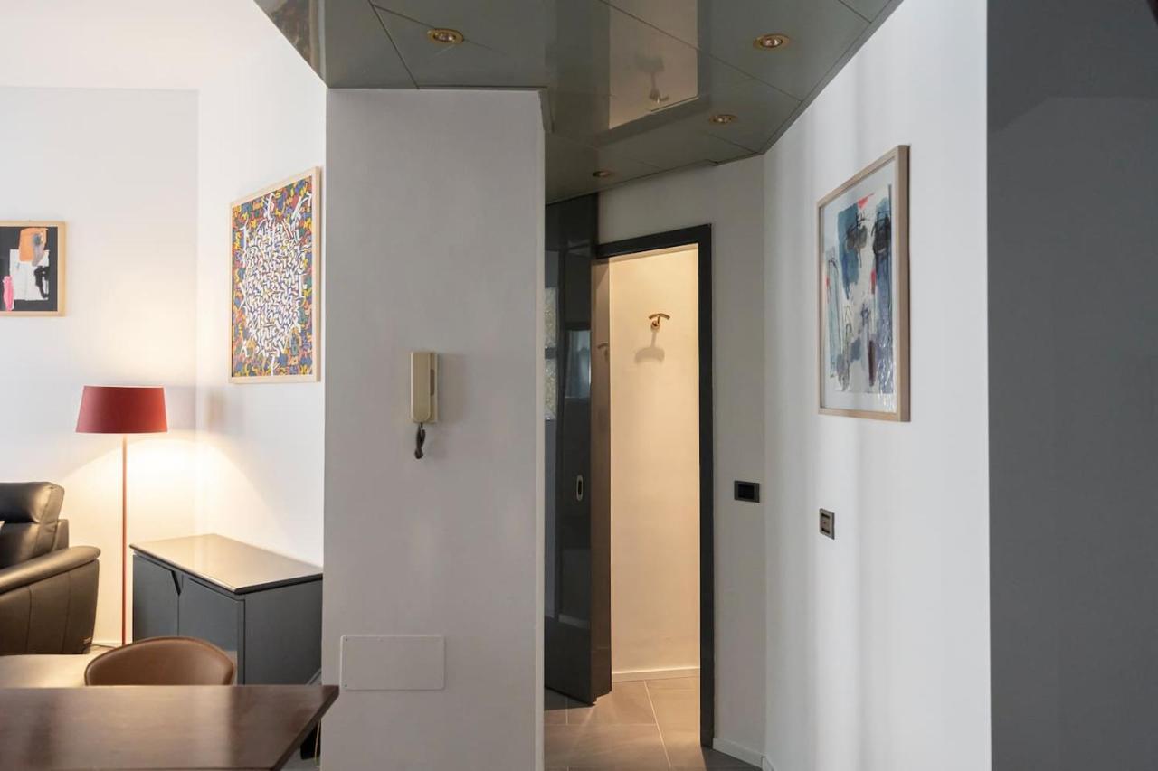 Apartment Close To Duomo Milan Exterior photo